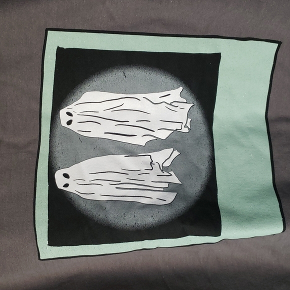 NIB 💚🤍🖤 Beetlejuice x Unique Vintage no feet Polaroid sweatshirt - Picture 4 of 9